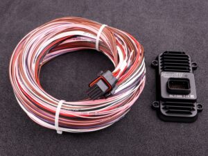 MaxxECU Expansion Modul mit 5m universal Kabelbaum